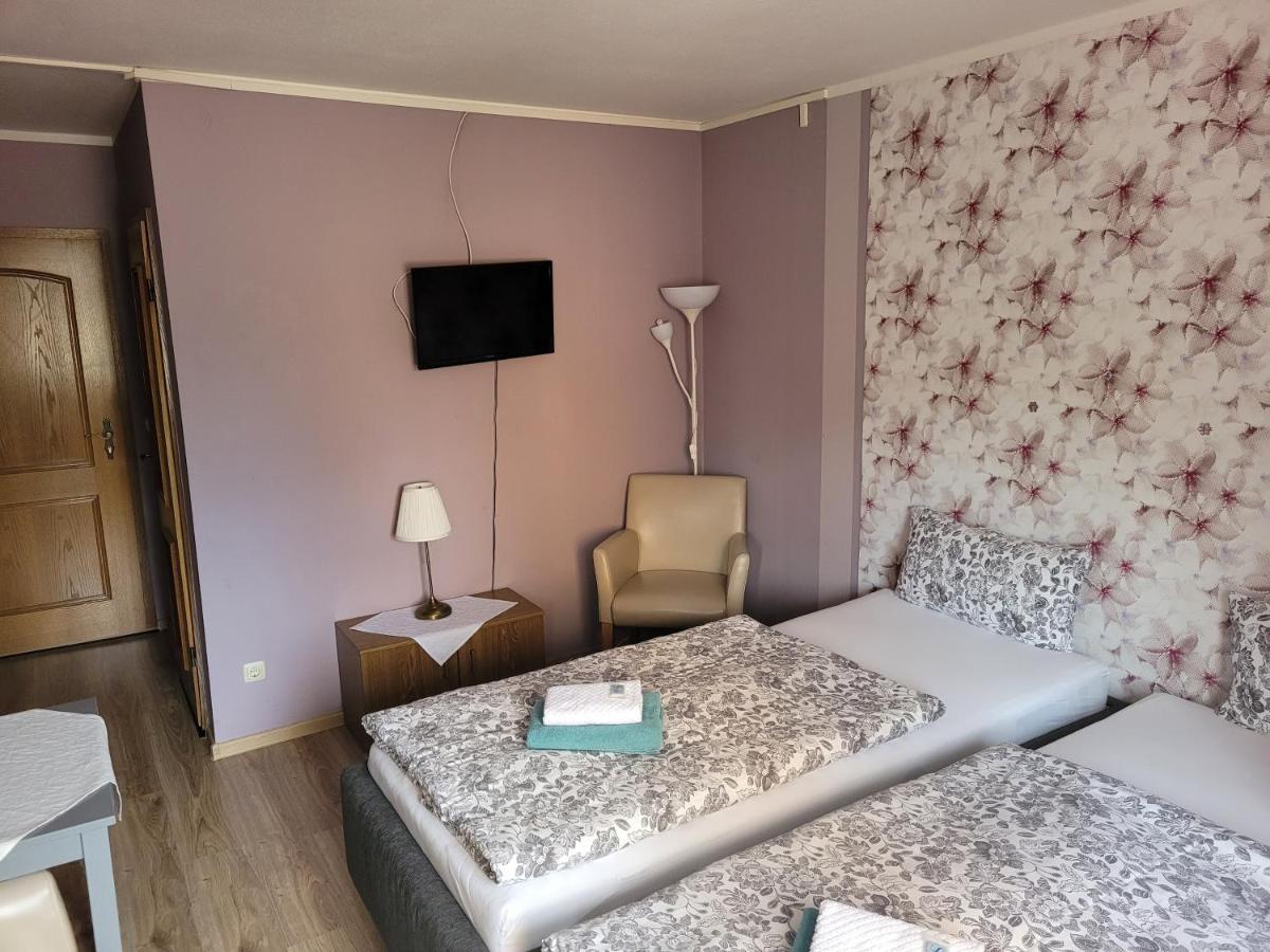 Hotel Und Pension Al Dente Nunchritz 外观 照片