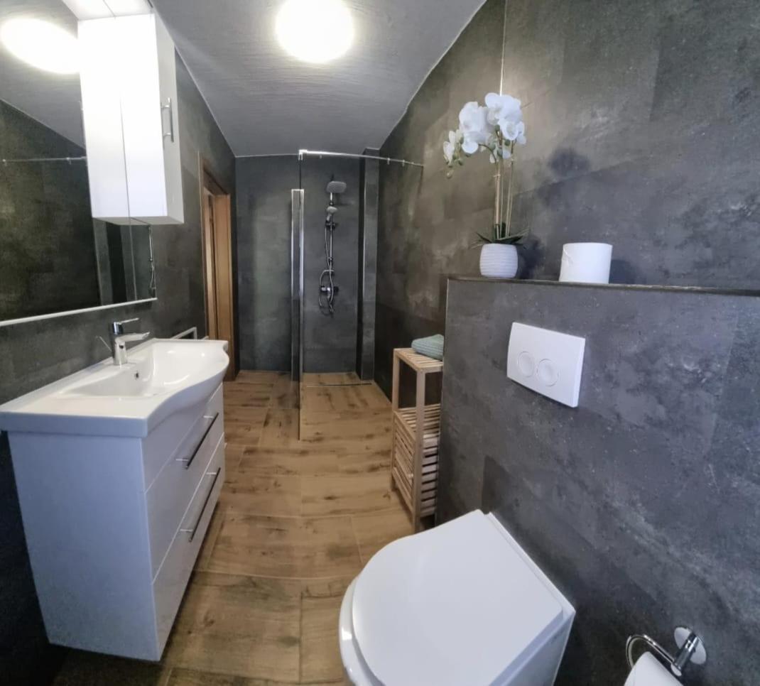 Hotel Und Pension Al Dente Nunchritz 外观 照片